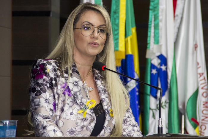 Danny de Paula foi a proponente da Frente Parlamentar de Defesa dos Direitos da Mulher