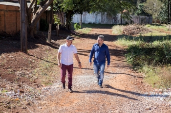 Para o vereador, situação do trecho não condiz com a importância da rua, que vai crescer com a construção da unidade de saúde
