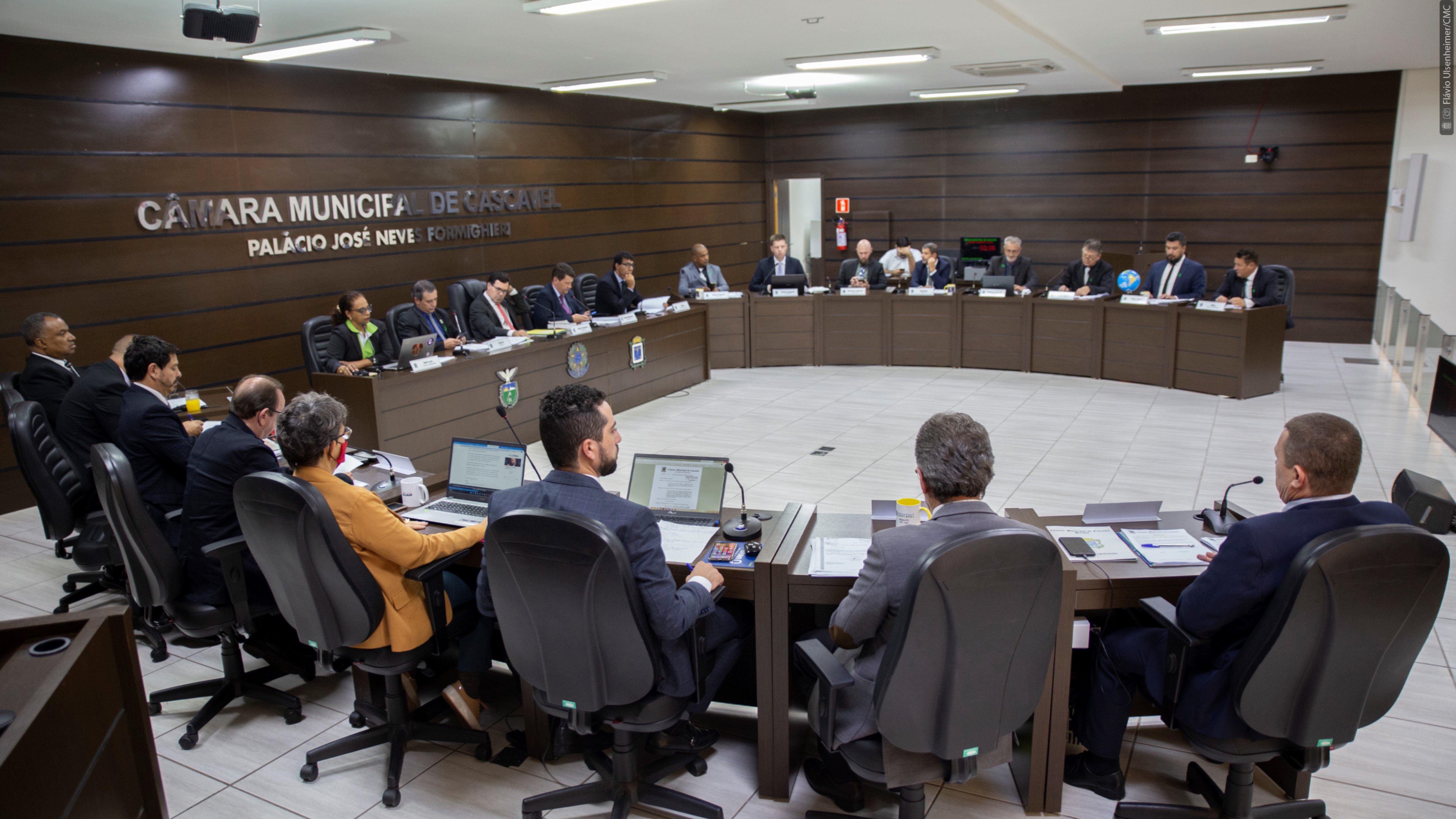 Saiba como foram as votações em 12 de abril de 2022
