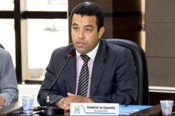 Vanderlei do Conselho: posse em Conselho Estadual