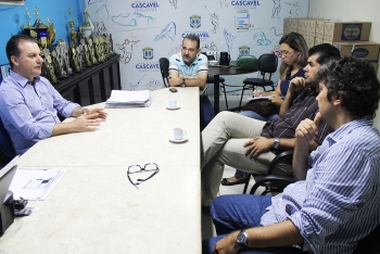 Porto e assessores reuniram-se com o secretário Wanderley Faust