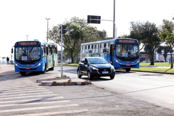 Pela proposta, todos os ônibus deverão possuir ar condicionado em até três anos