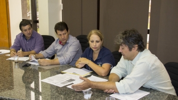 Comissão se reuniu na antessala doPlenário