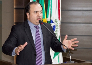 Vereador João Paulo cobra informações da Cettrans