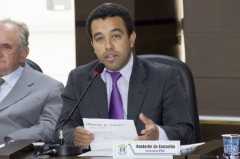 Vereador Vanderlei do Conselho: contra o  consumo de bebidas no ambiente escolar
