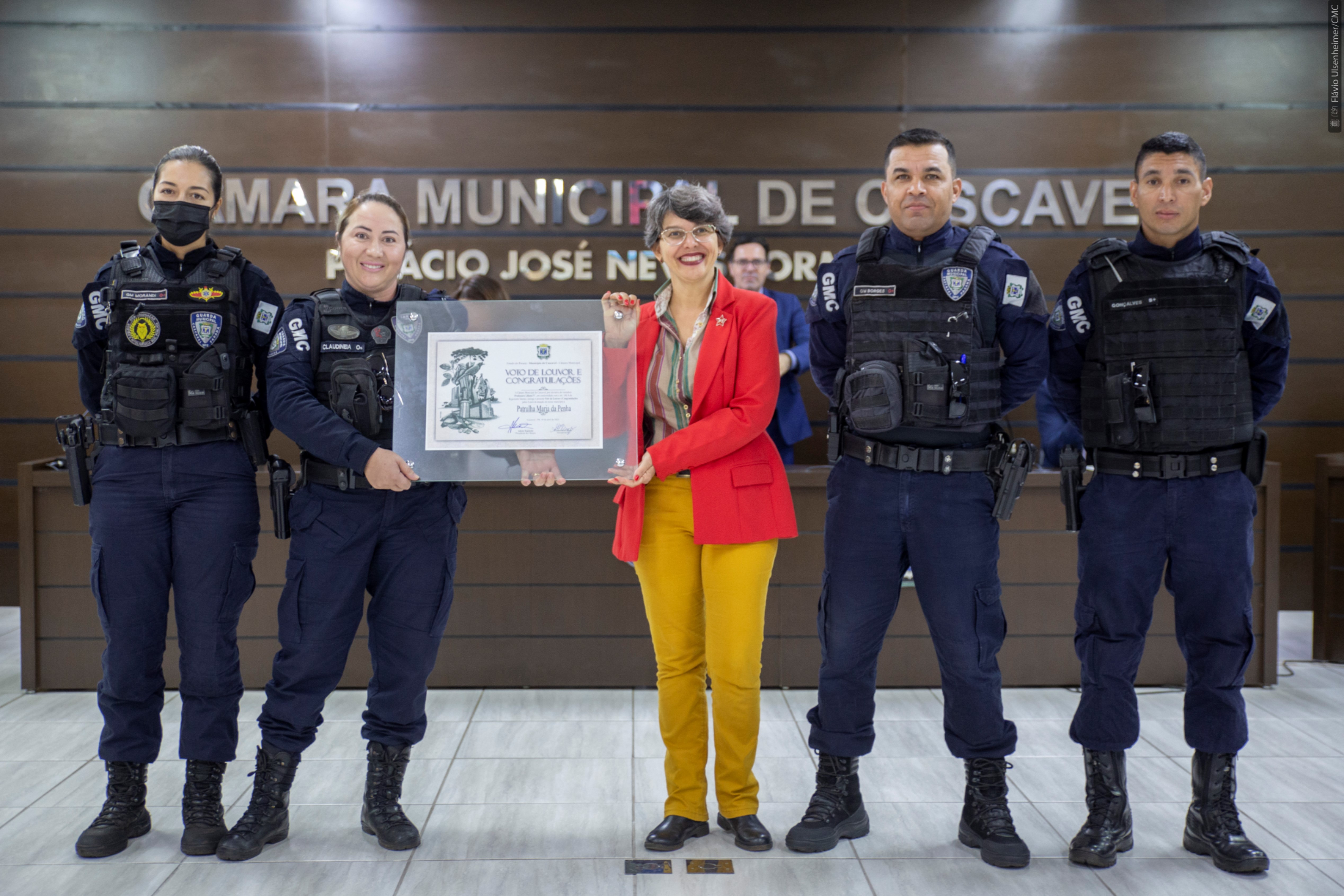 Patrulha Maria da Penha recebe homenagem proposta pela Professora Liliam