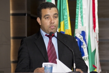 Vereador Vanderlei, autor do projeto