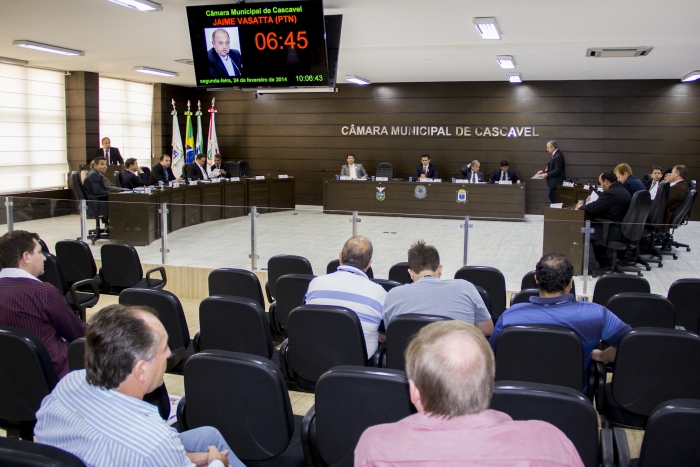 Projeto do Executivo é aprovado em primeira votação