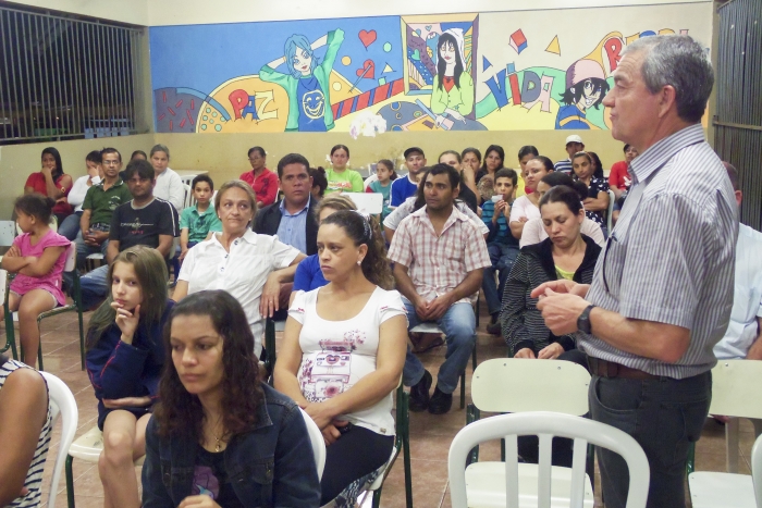 Vereador participa de reunião no bairro Interlagos