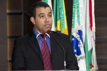 O vereador Vanderlei do Conselho é o autor do projeto de lei
