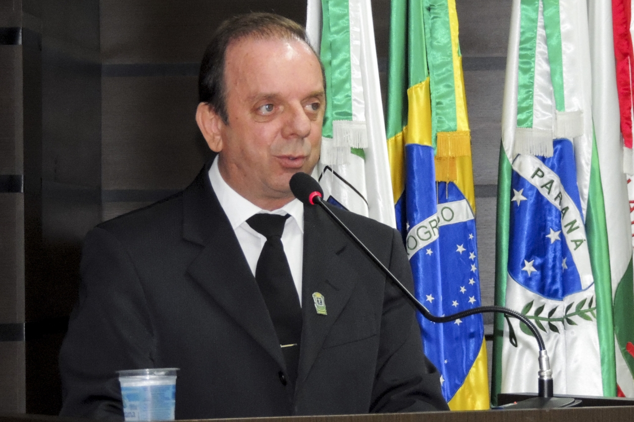 Vereador Celso Dal Molin defendeu a proposição na tribuna
