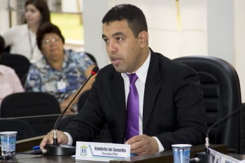 Vanderlei é o autor da proposição
