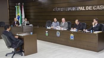 Delegado foi convidado a colaborar com a investigação na Câmara
