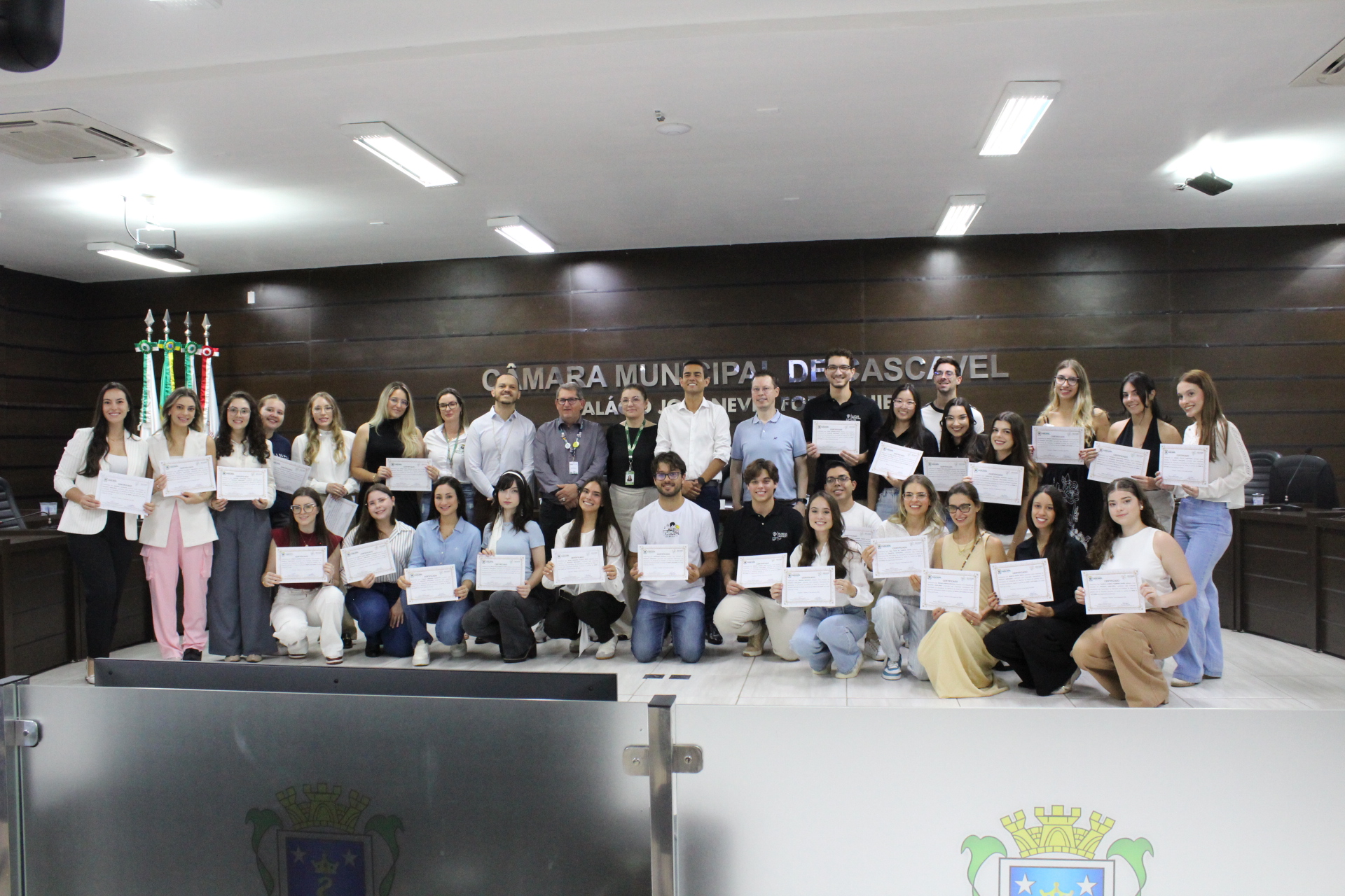 Acadêmicos que atuaram como voluntários em 2025 receberam certificados