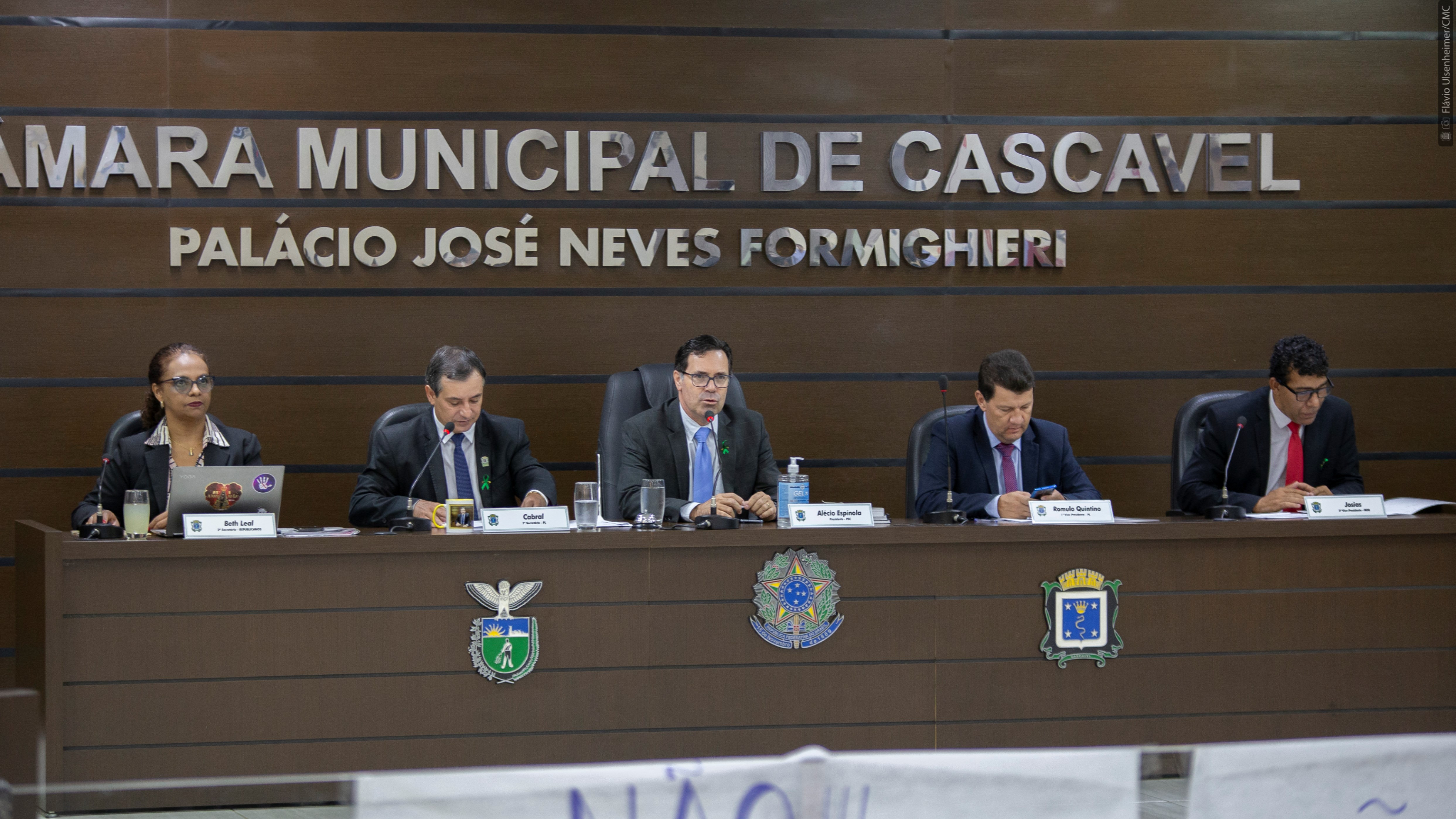 Saiba como foram as votações em 5 de abril de 2022