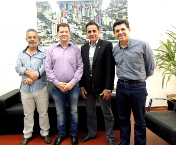 Soares e Dutra com os vereadores Romulo Quintino e Robertinho Magalhães