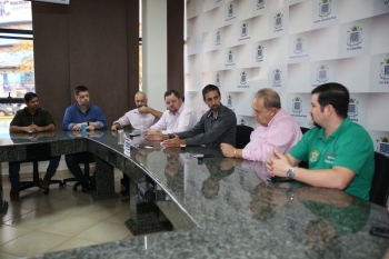 Na reunião, o presidente do CREF9-PR se prontificou a ajudar na capacitação de profissionais para o esporte de base