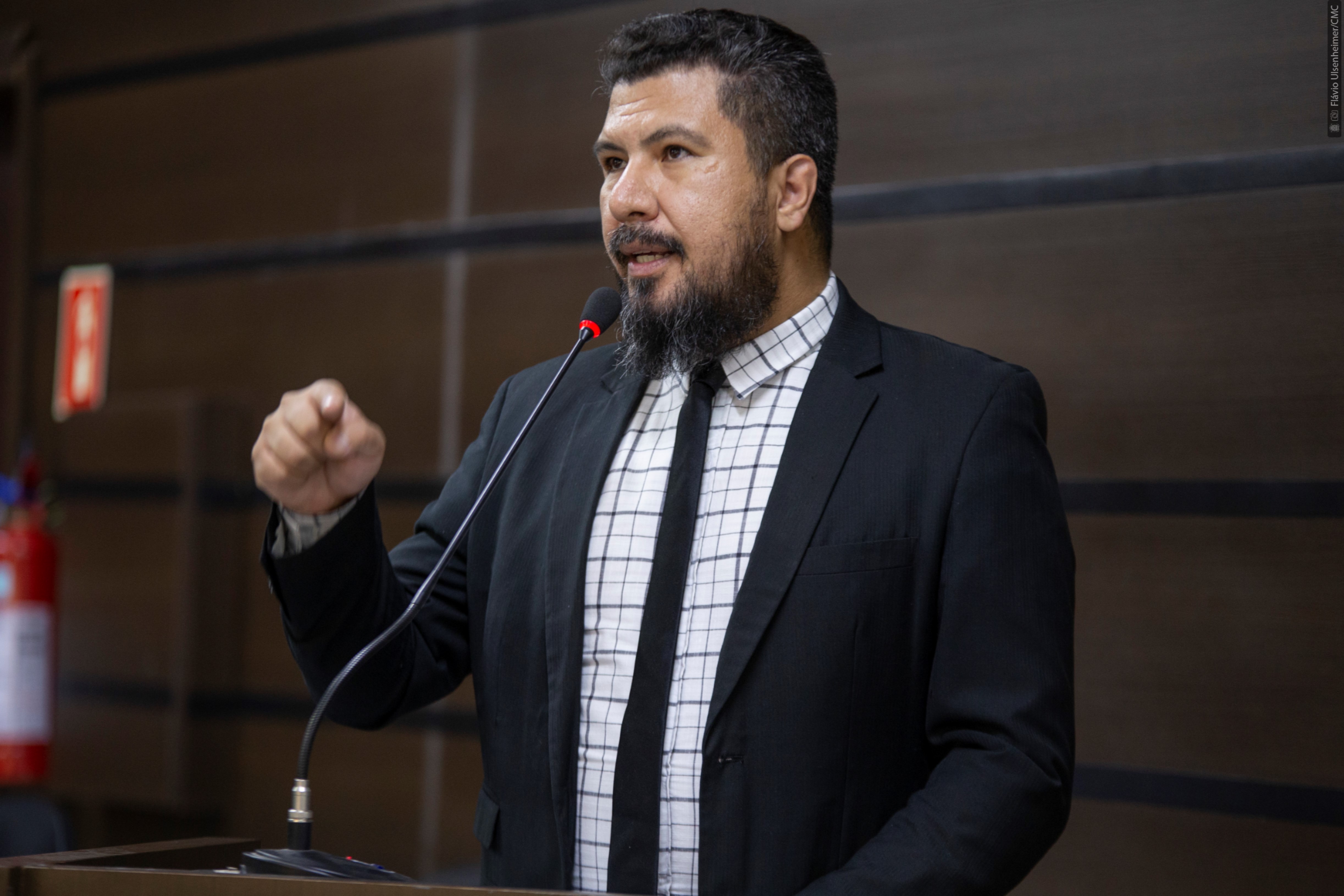 Aprovada por unanimidade moção de Edson para que senadores assinem CPI do MEC