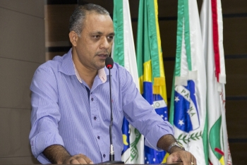 Vereador de Foz do Iguaçu usou da tribuna em Cascavel