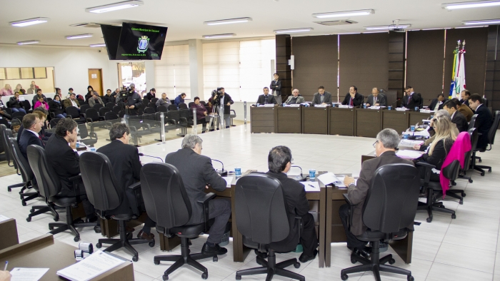 Vereadores aprovaram os três projetos