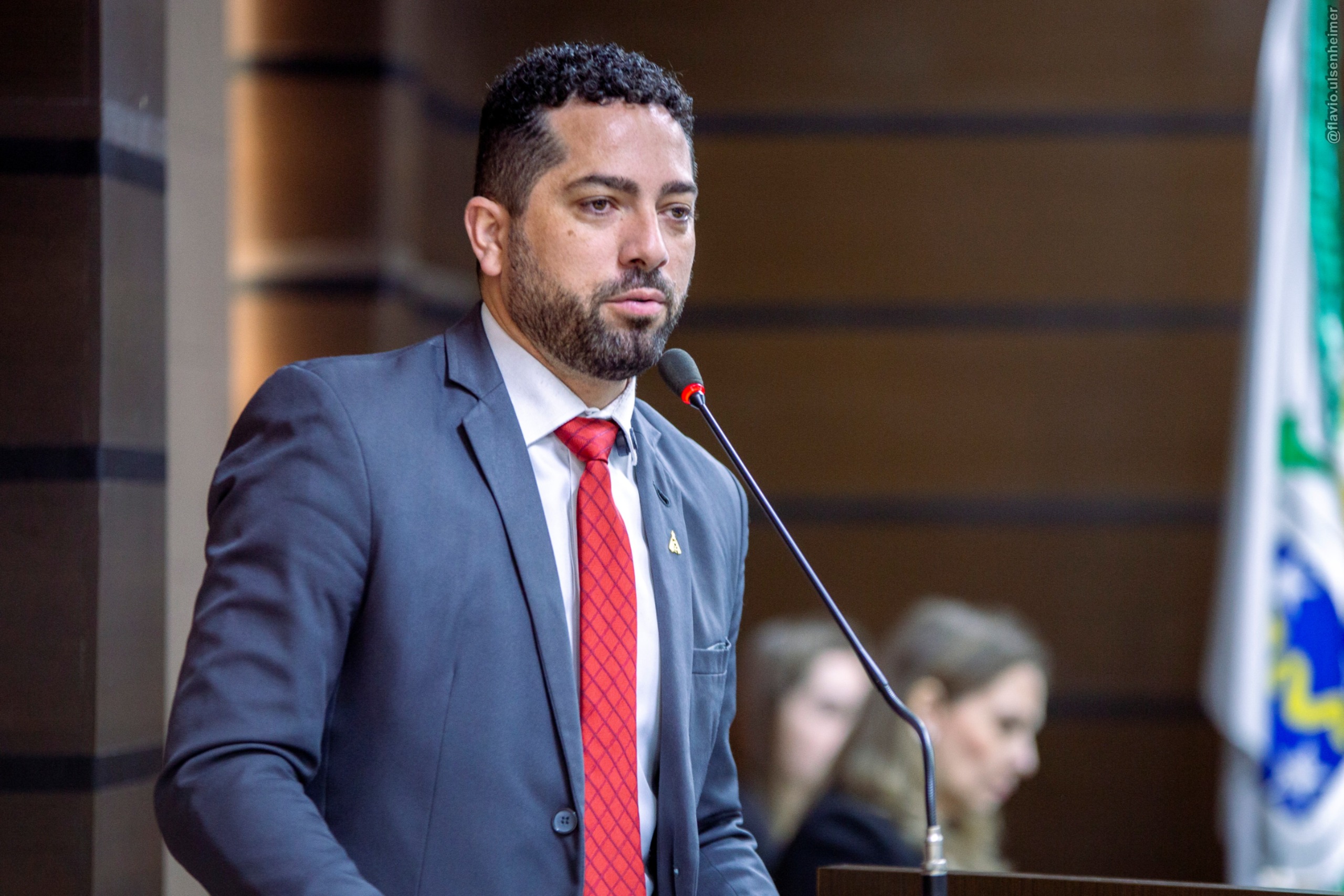 Presidente propôs uma reunião pública para discutir ações conjuntas