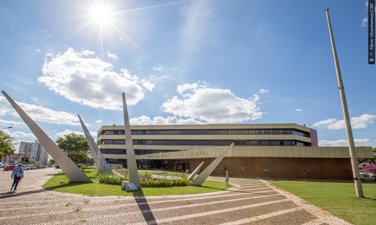 Orçamento municipal estimado para 2026 ainda receberá 1.095 emendas parlamentares