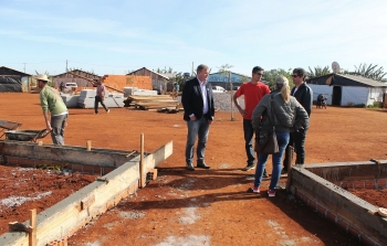 Vereadores estiveram nesta quarta-feira na escola do Assentamento Valmir Mota