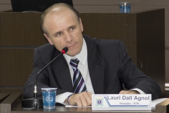 Lauri Dall´Agnol quer que Executivo implante o sistema para que as ligações ao 156 sejam gratuitas