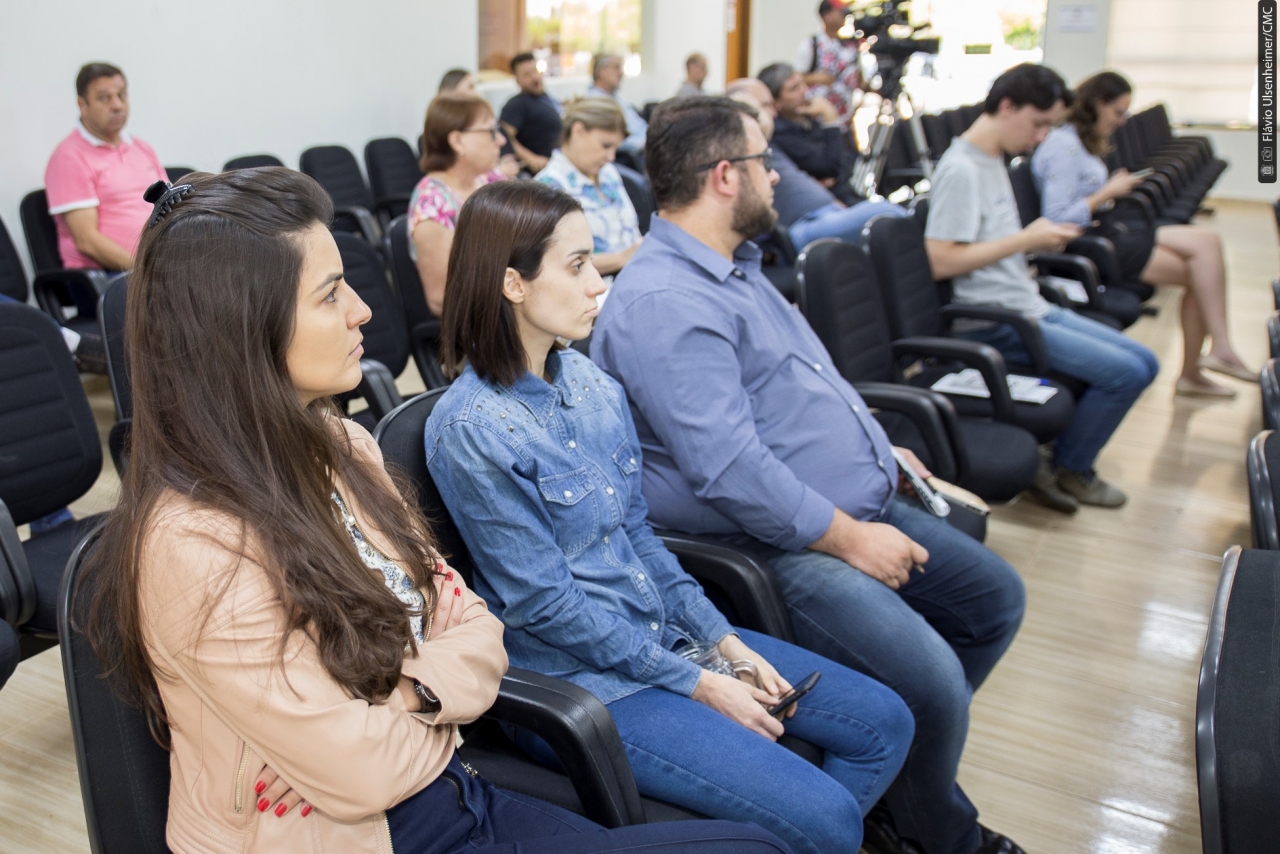 Plateia durante a audiência pública de 2019, quando foi discutido o atual orçamento