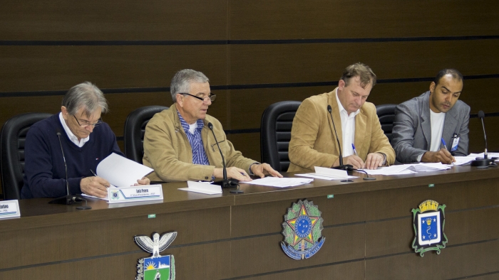 Reunião da Comissão e assessoria