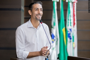 Vereador Carlinhos Oliveira fechando o ano com cinco emedas na LOA 2020 aprovadas.