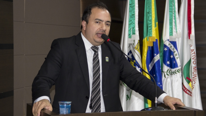 “Depois que a CPI parou, muitas coisas voltaram a rotina normal nas UPAs”, criticou o vereador João Paulo