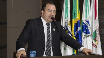 “Depois que a CPI parou, muitas coisas voltaram a rotina normal nas UPAs”, criticou o vereador João Paulo