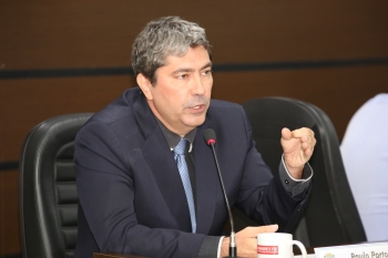 Porto acusa governo Paranhos de preferir endividar município em vez de cobrar devedores