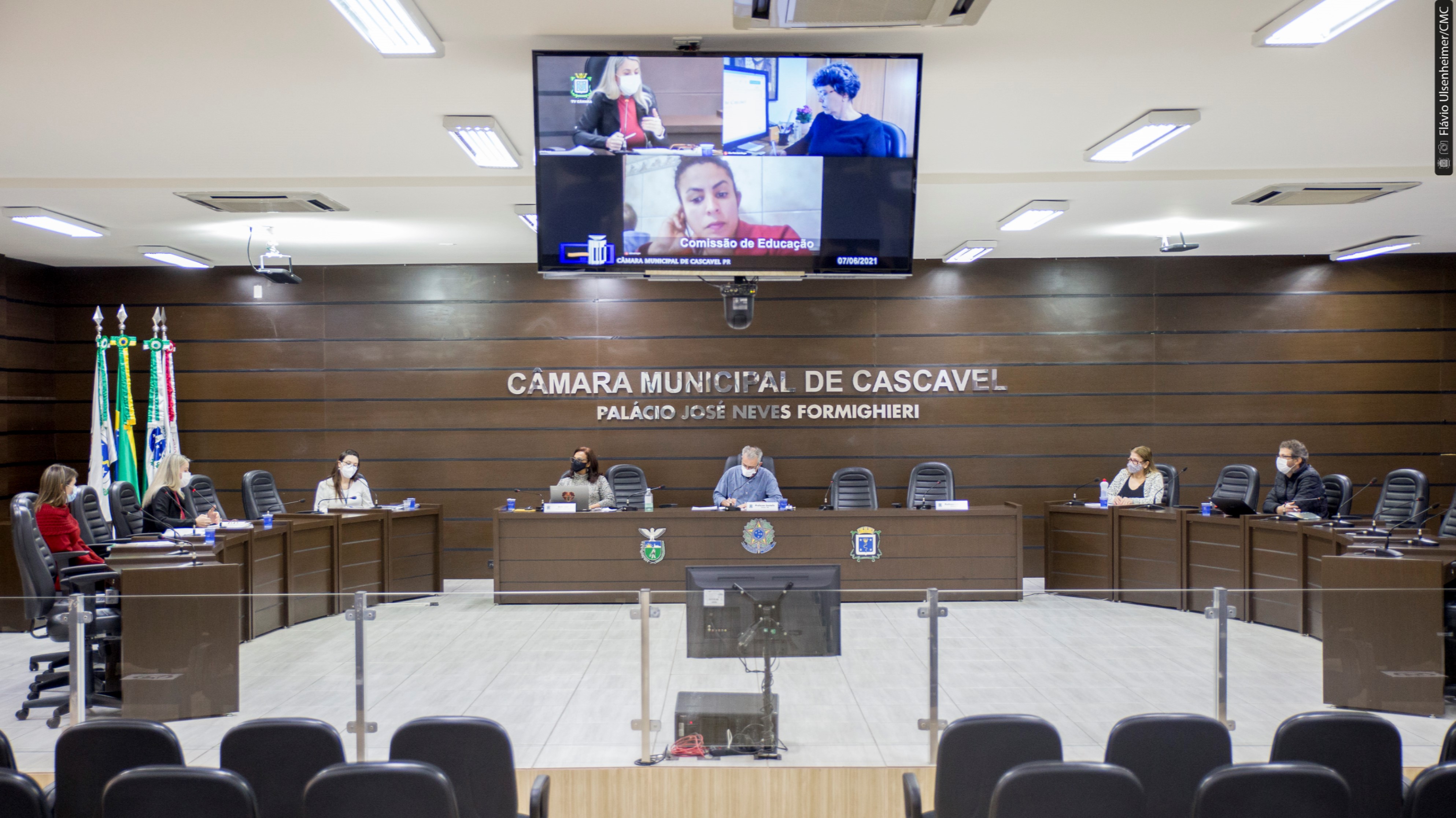 Reunião ordinária da Comissão com a Vigilância teve participação presencial e remota