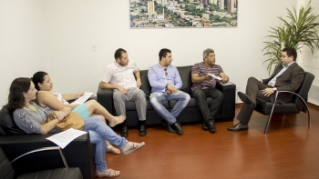 Conselheiros tutelares no gabinete de Gugu Bueno