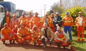 Equipe realizou mutirão de limpeza em Rio do Salto