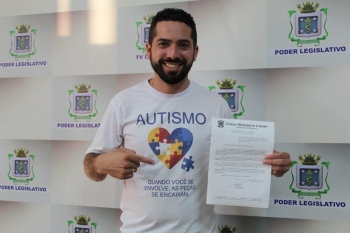 Tiago Almeida quer que Cascavel adote oficialmente a musicoterapia como tratamento para os autistas