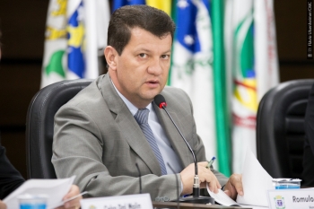 Romulo Quintino defende na sessão a urgência do projeto para concessão de descontos para as dívidas do ISS