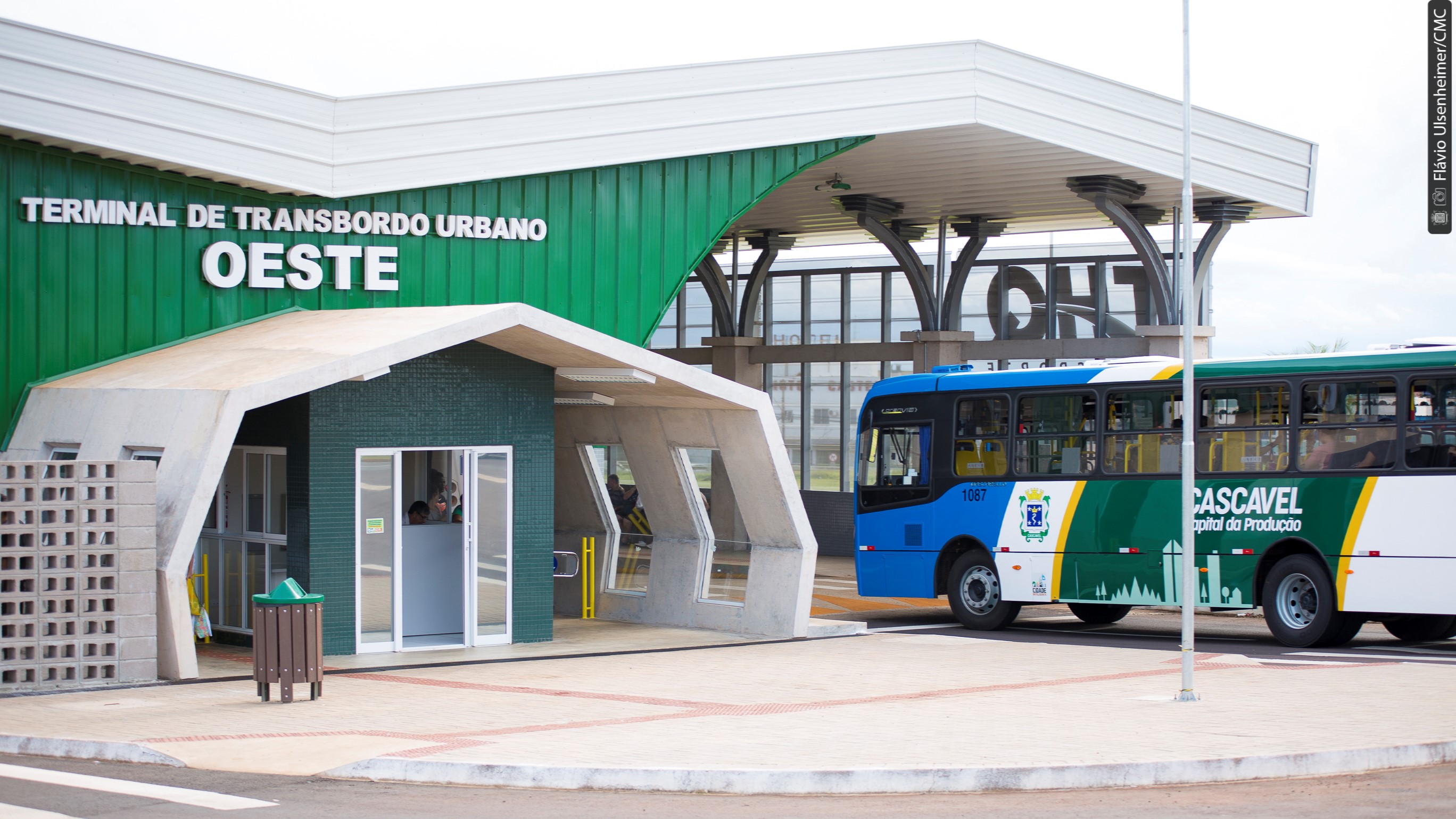 Madril pede passe livre para agentes de segurança fardados no transporte coletivo