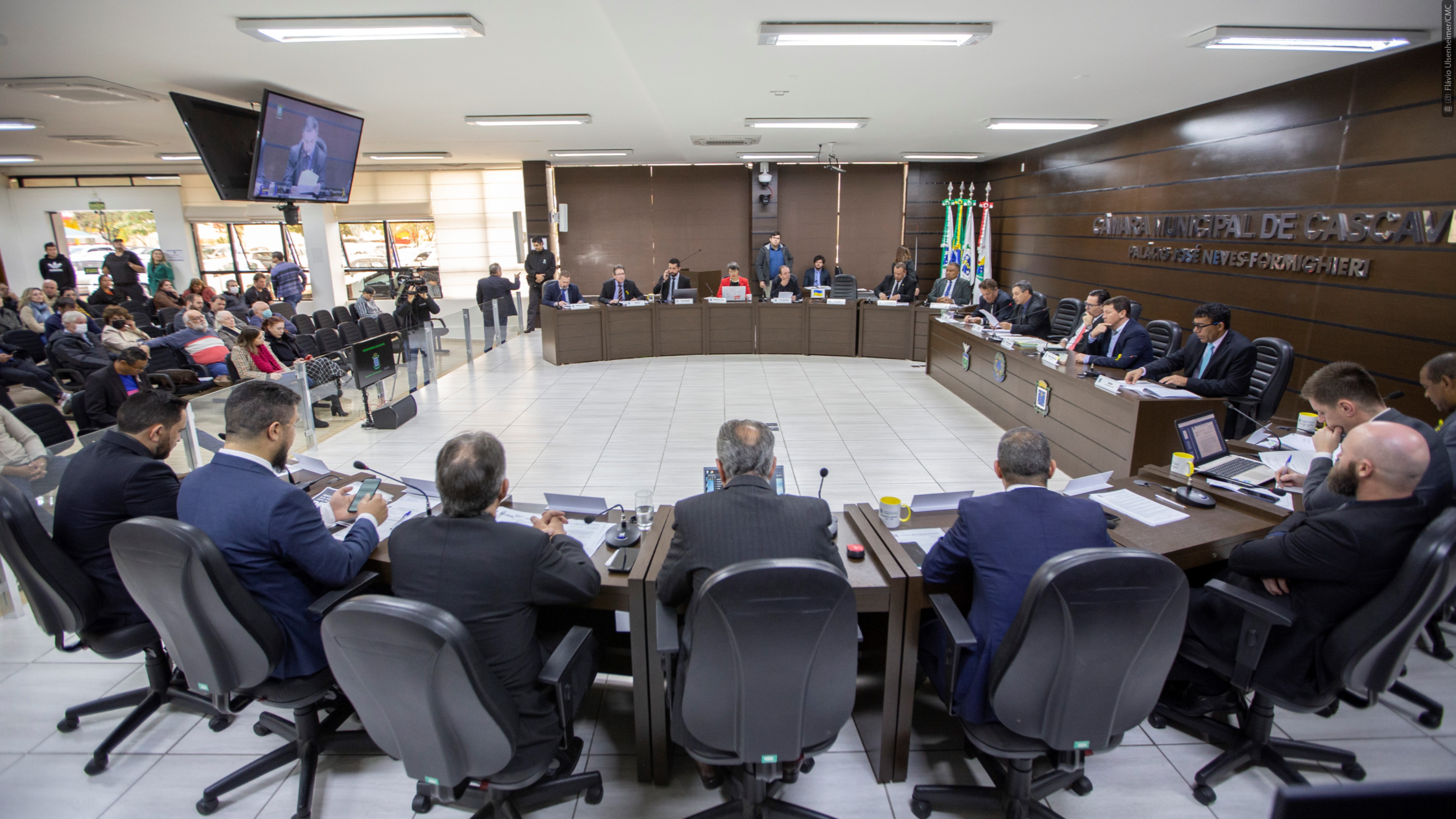 Aprovada revisão anual dos servidores da Prefeitura e da Câmara