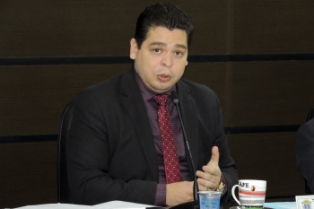 Gugu Bueno, presidente da Câmara, anunciou o início das atividades da Escola do Legislativo